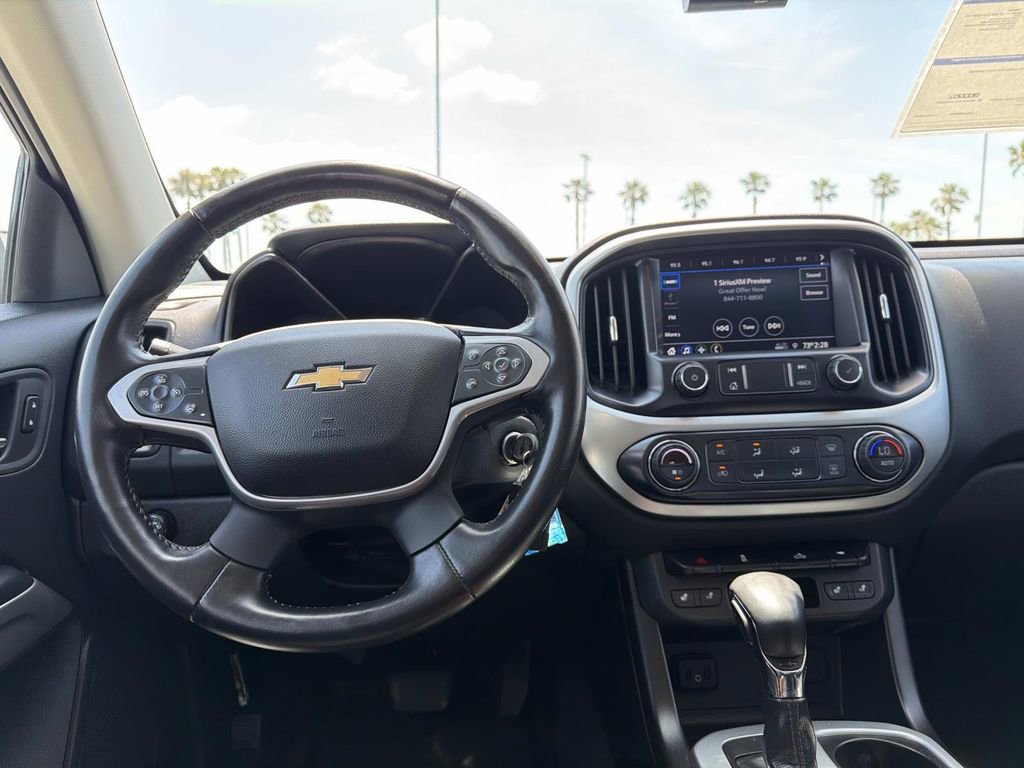 Used 2022 Chevrolet Colorado LT w/ Luxury Package RWD image 11