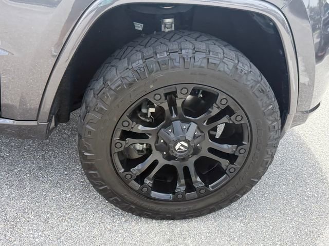 Used 2021 Jeep Grand Cherokee Laredo X AWD/4WD image 17