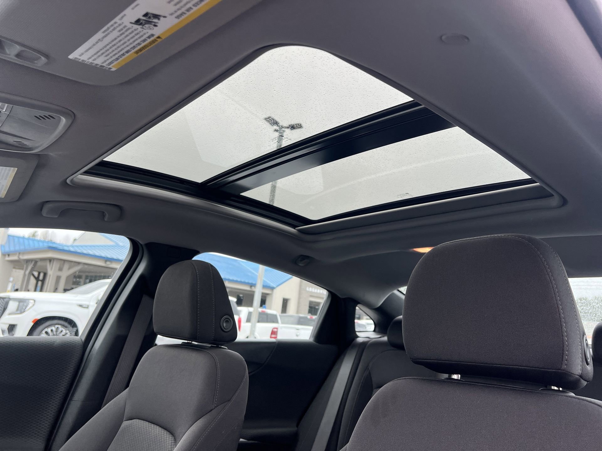 Used 2024 Chevrolet Malibu LT image 17