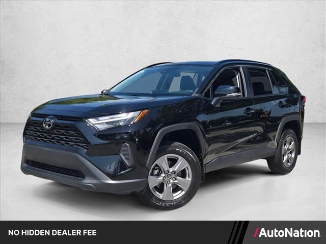 Used 2024 Toyota RAV4 XLE w/ Convenience Package FWD image 1