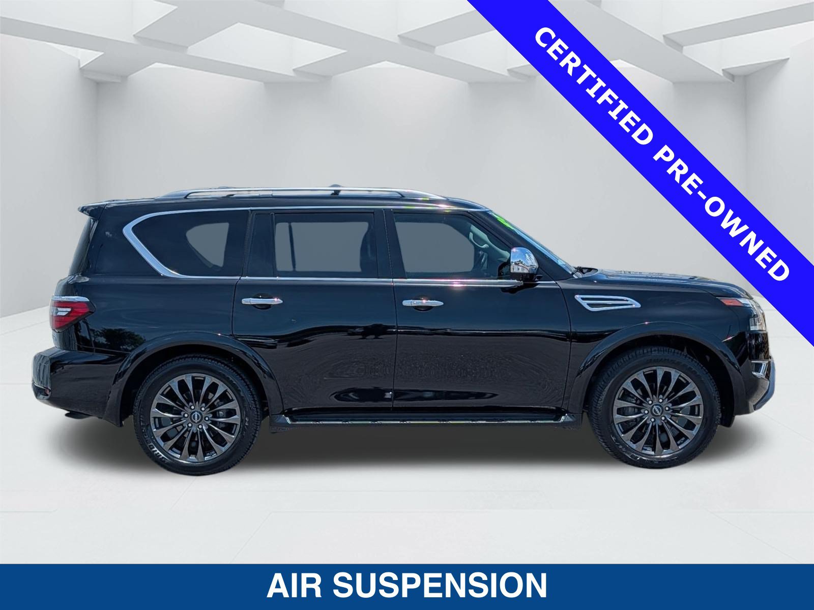 Used 2024 Nissan Armada Platinum w/ Cargo Package AWD/4WD image 4