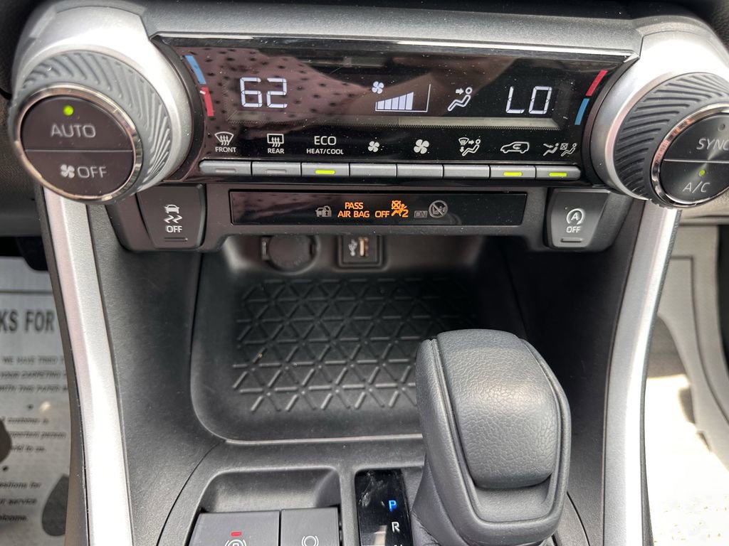 Used 2023 Toyota RAV4 XLE image 20