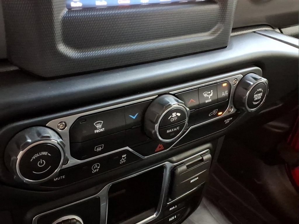 Used 2022 Jeep Wrangler Unlimited Sport AWD/4WD image 10