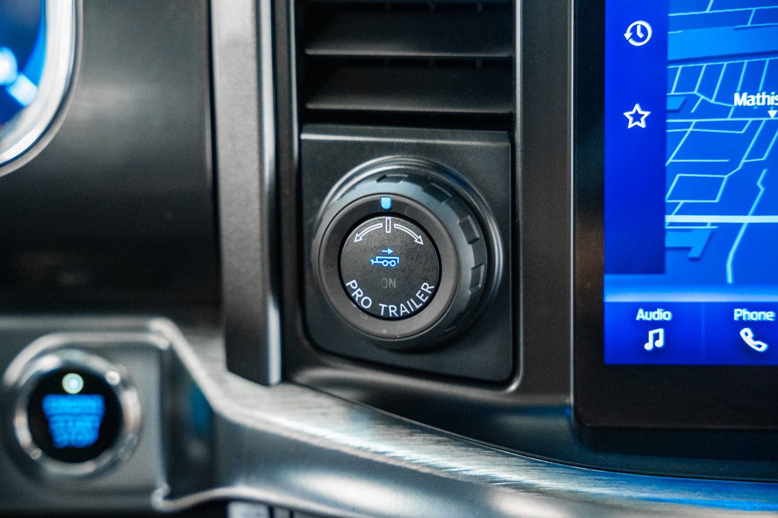 Certified 2023 Ford F150 Lariat w/ Equipment Group 502A High image 28