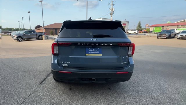 Certified 2026 Ford Explorer Active AWD/4WD image 2