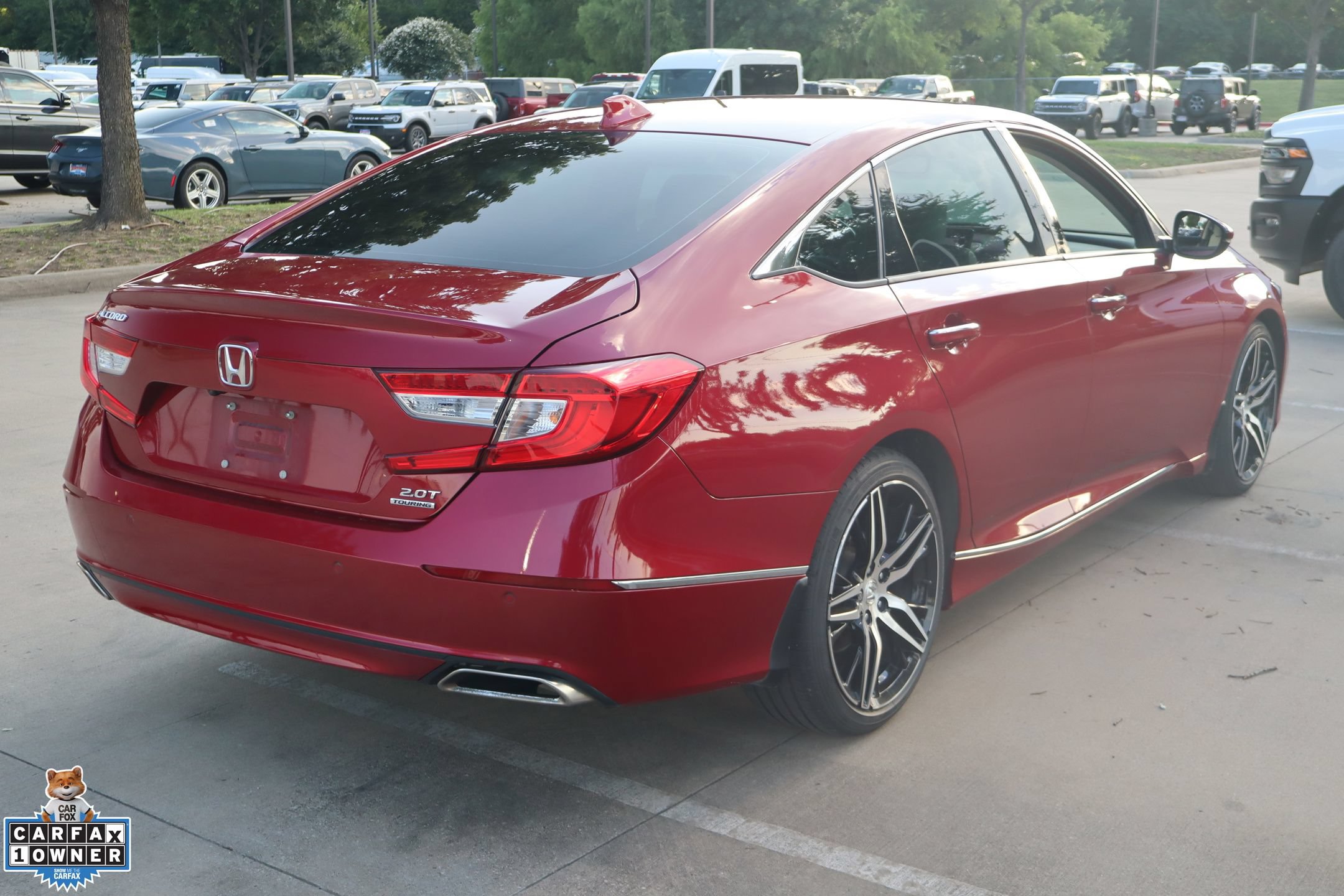 Used 2022 Honda Accord Touring image 3