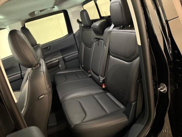 Certified 2025 Ford Maverick Lariat w/ Black Appearance Package AWD/4WD image 33