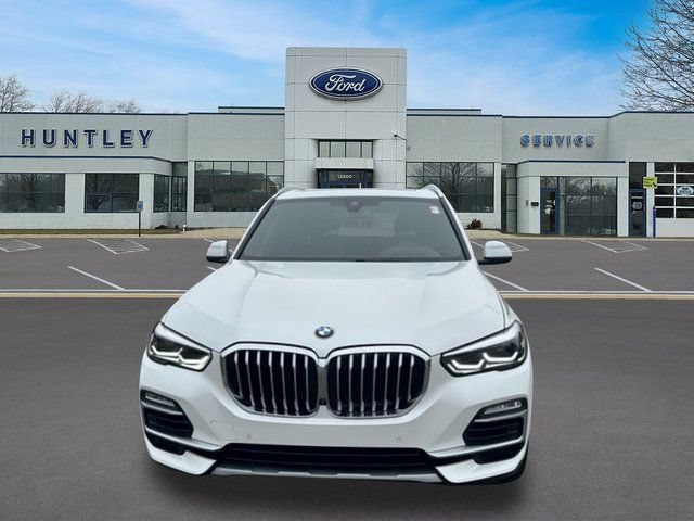 Used 2021 BMW X5 xDrive45e w/ Premium Package AWD/4WD image 3