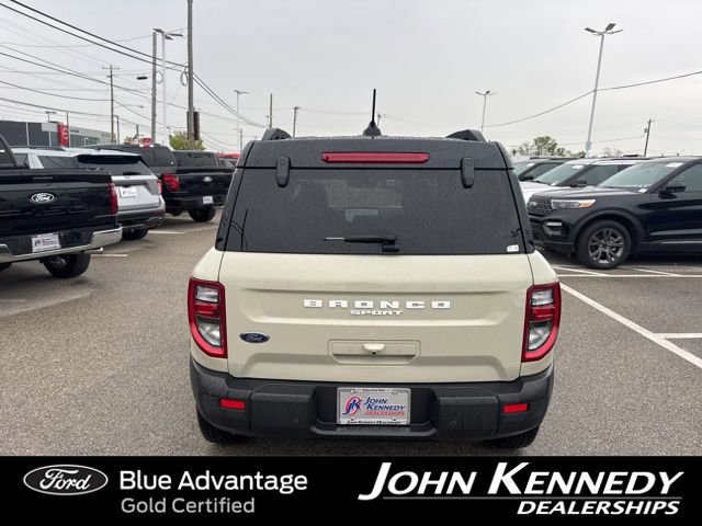 Certified 2025 Ford Bronco Sport Outer Banks w/ Outer Banks Tech Package+ AWD/4WD image 4