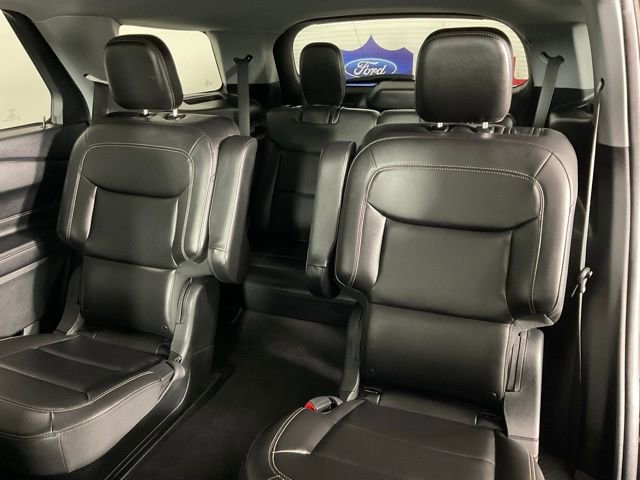 Certified 2023 Ford Explorer XLT w/ Equipment Group 202A image 15