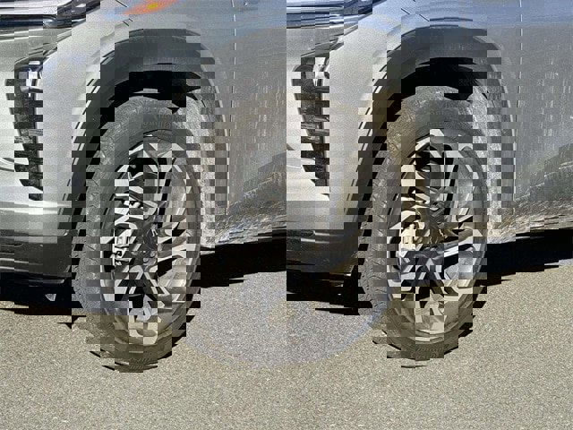 Used 2025 Chevrolet Trax RS w/ Sunroof Package image 7