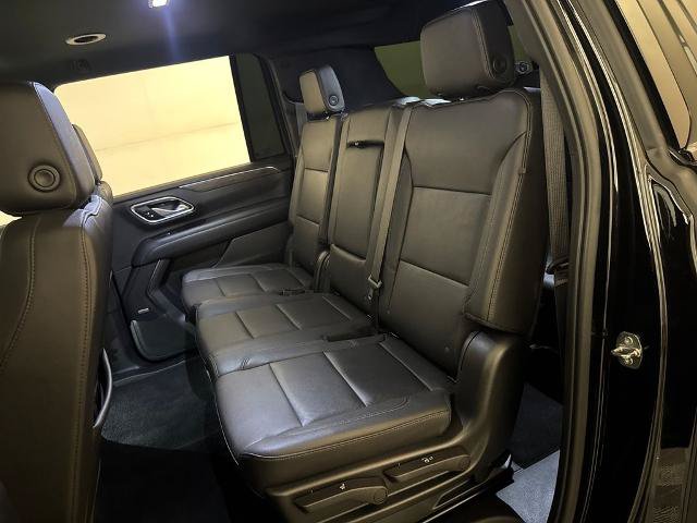 Used 2022 Chevrolet Suburban Z71 AWD/4WD image 25
