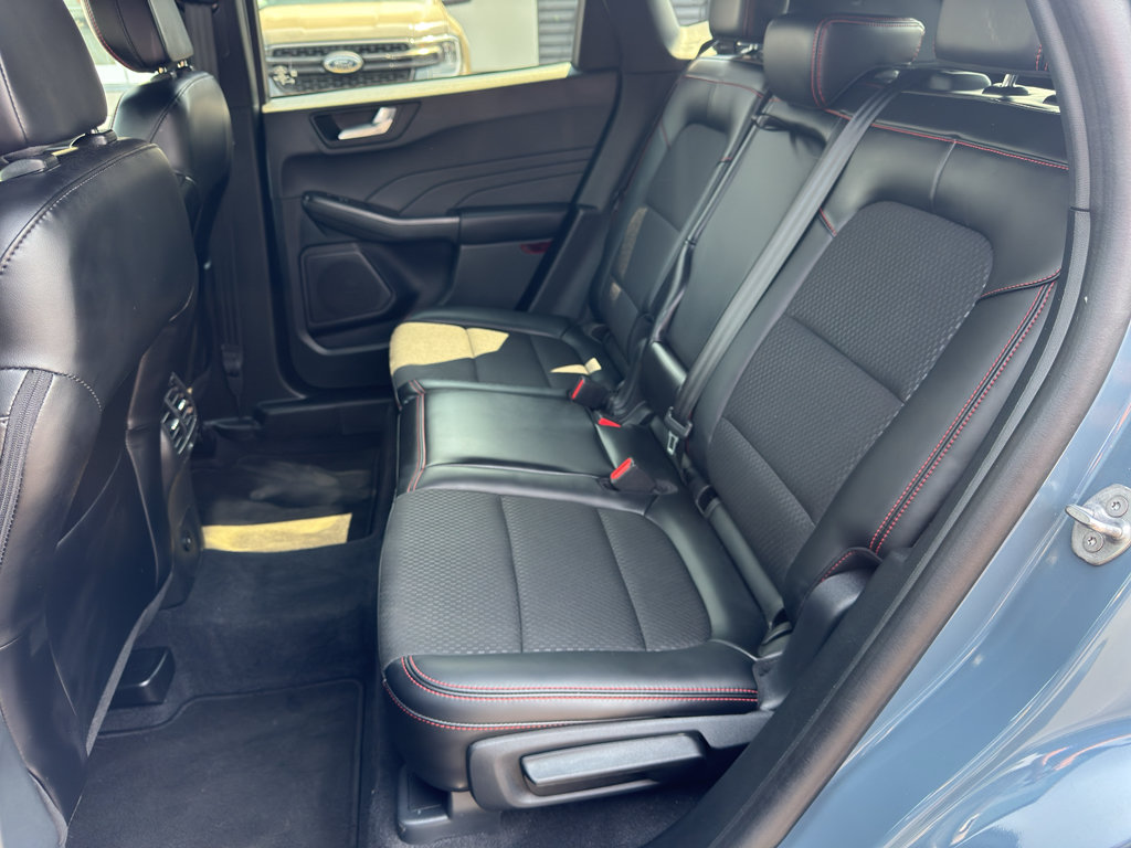 Certified 2026 Ford Escape ST-Line AWD/4WD image 11