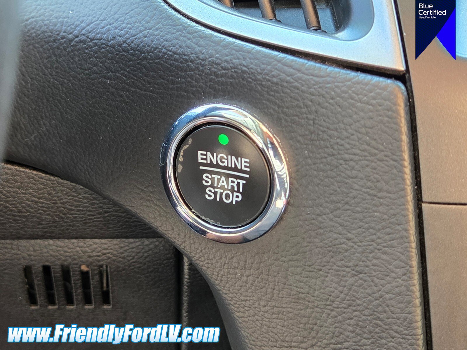 Certified 2020 Ford Edge SE image 22