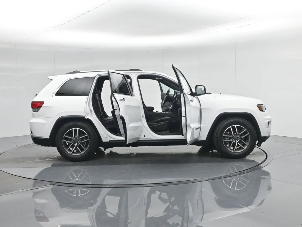 Used 2022 Jeep Grand Cherokee Limited w/ Tech Group image 5
