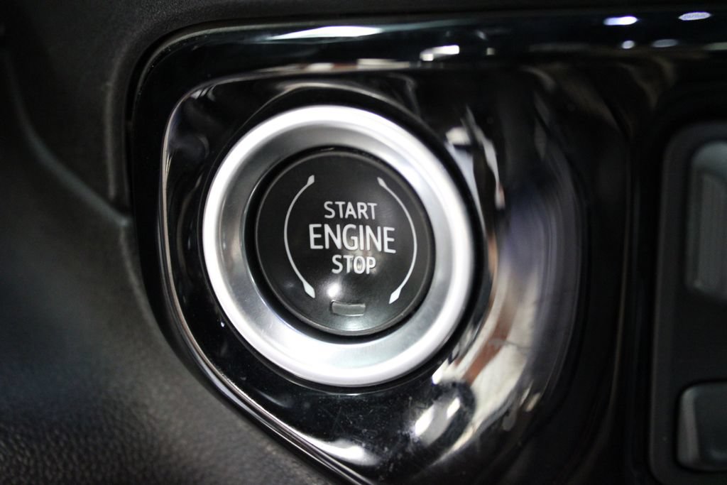 Used 2024 Chevrolet Silverado 3500 High Country w/ High Country Premium Package AWD/4WD image 24