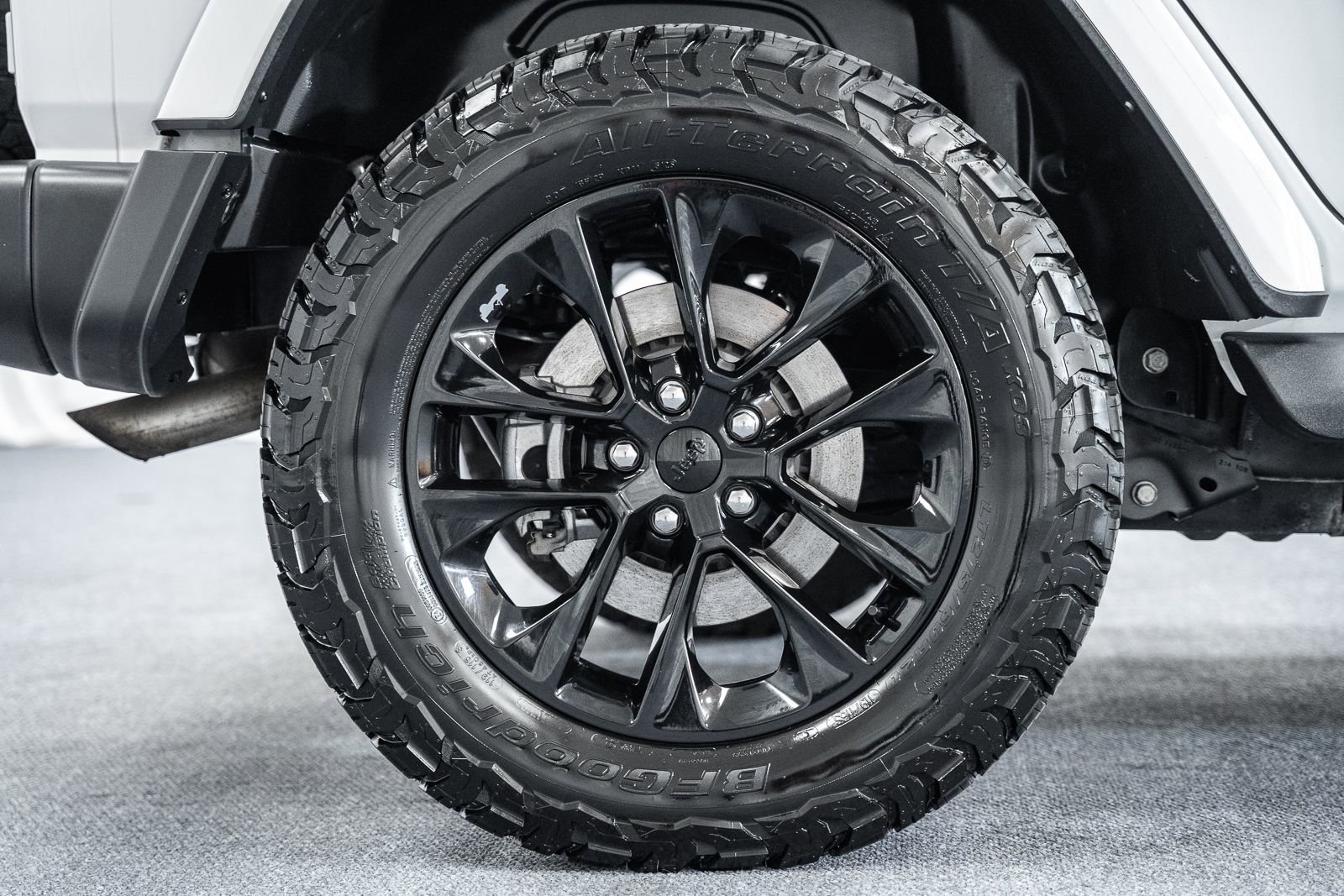 Used 2021 Jeep Wrangler Unlimited Sahara 4xe w/ Cold Weather Group image 26