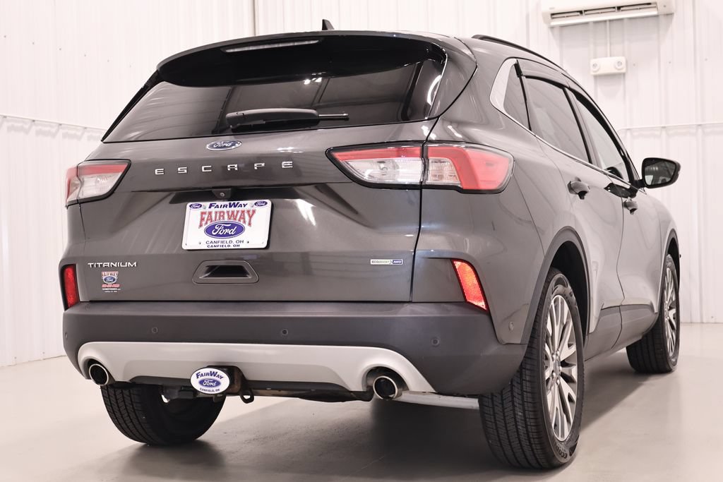 Certified 2020 Ford Escape Titanium w/ Titanium Premium Package 2.0 AWD/4WD image 10