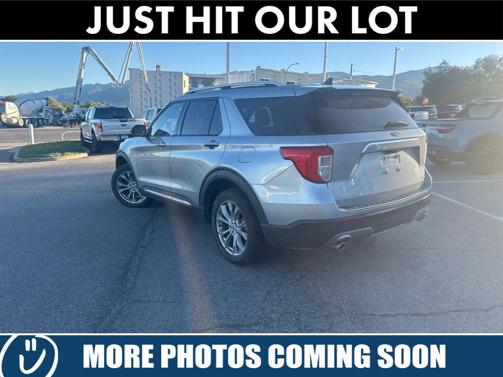 Certified 2021 Ford Explorer Limited w/ Equipment Group 301A AWD/4WD image 11