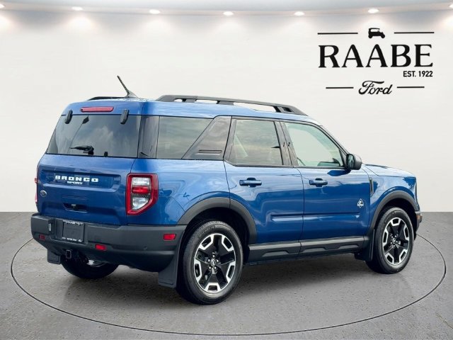 Certified 2023 Ford Bronco Sport Outer Banks w/ Tech Package AWD/4WD image 7