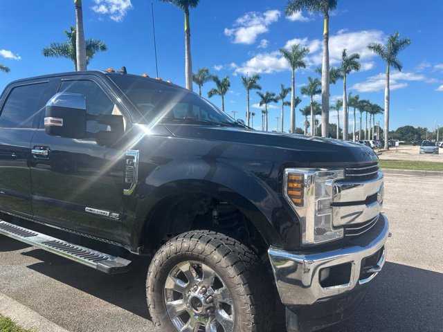 Certified 2019 Ford F250 Lariat w/ Chrome Package AWD/4WD image 8