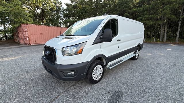 Certified 2025 Ford Transit 250 Low Roof w/ Exterior Upgrade Package RWD image 3