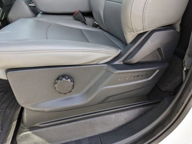 Certified 2023 Ford F250 XL w/ XL Chrome Package image 18