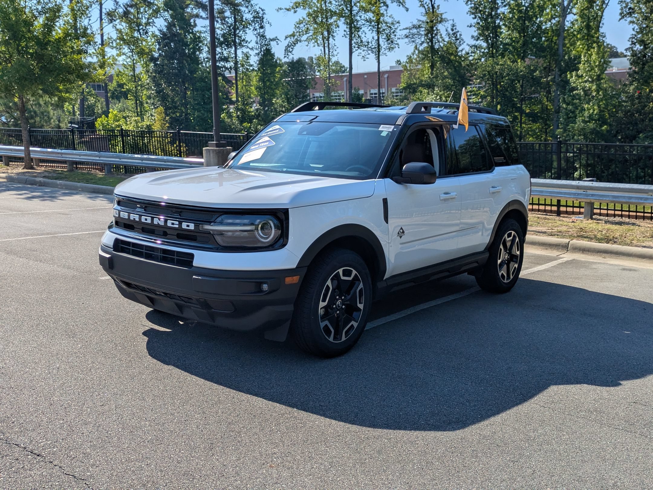 Certified 2023 Ford Bronco Sport Outer Banks w/ Tech Package AWD/4WD image 8