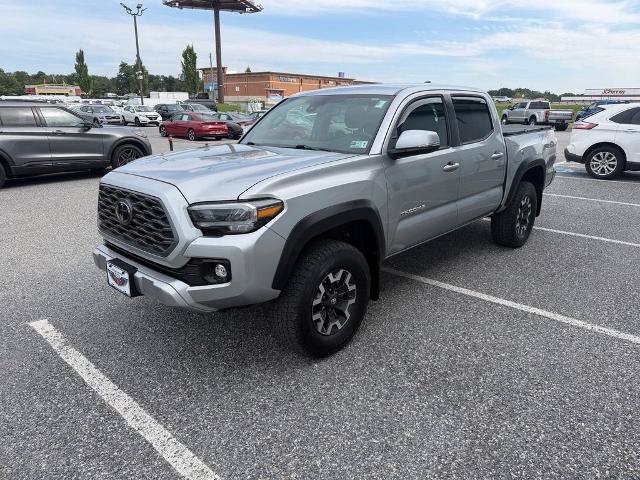 Used 2023 Toyota Tacoma TRD Off-Road AWD/4WD image 4