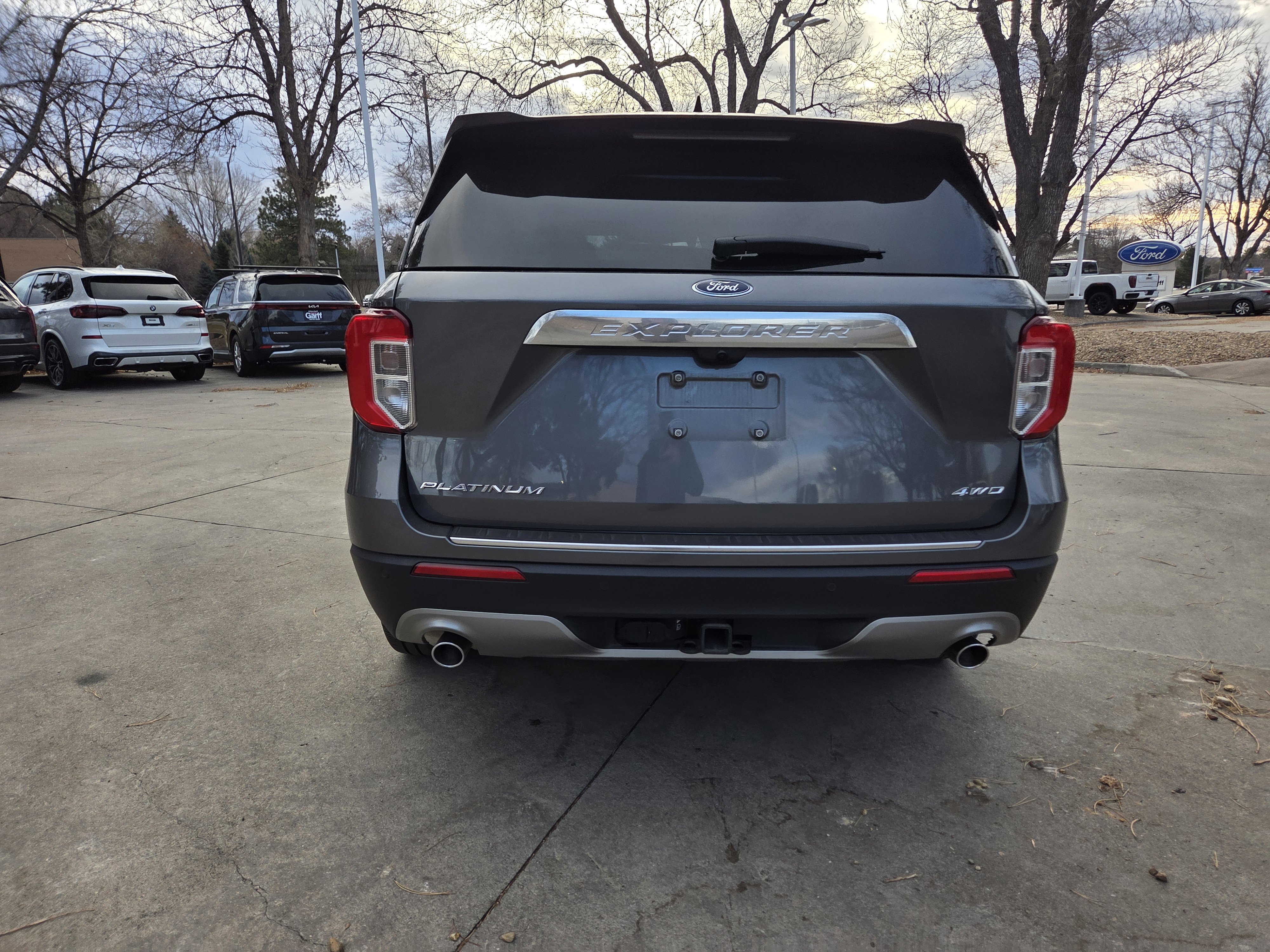 Certified 2022 Ford Explorer Platinum w/ Technology Package image 6