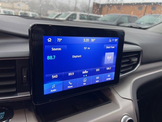 Certified 2022 Ford Explorer XLT w/ Equipment Group 202A image 14