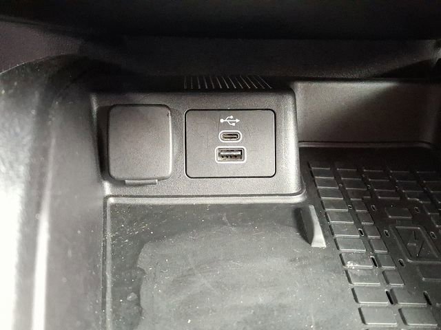 Certified 2025 Ford Bronco Sport Outer Banks w/ Outer Banks Tech Package+ image 28