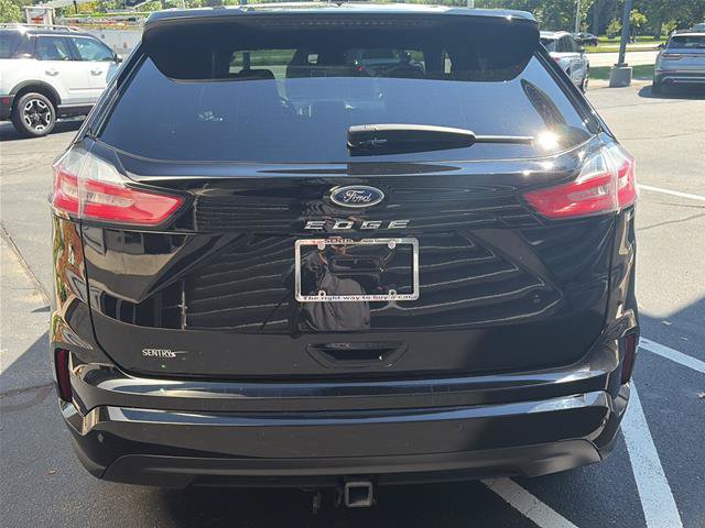Certified 2024 Ford Edge ST-Line w/ Class II Trailer Tow Package AWD/4WD image 4