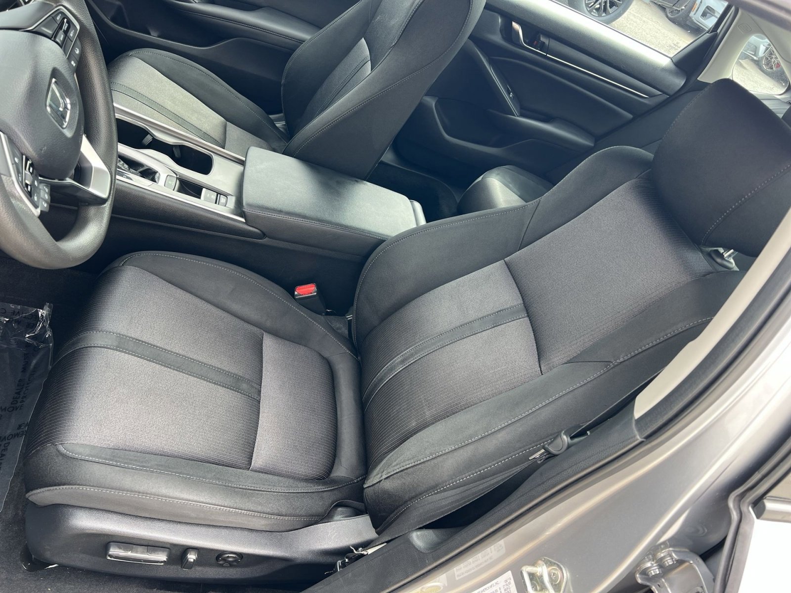 Used 2019 Honda Accord EX image 13