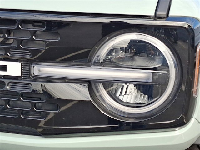 Certified 2024 Ford Bronco Wildtrak image 9