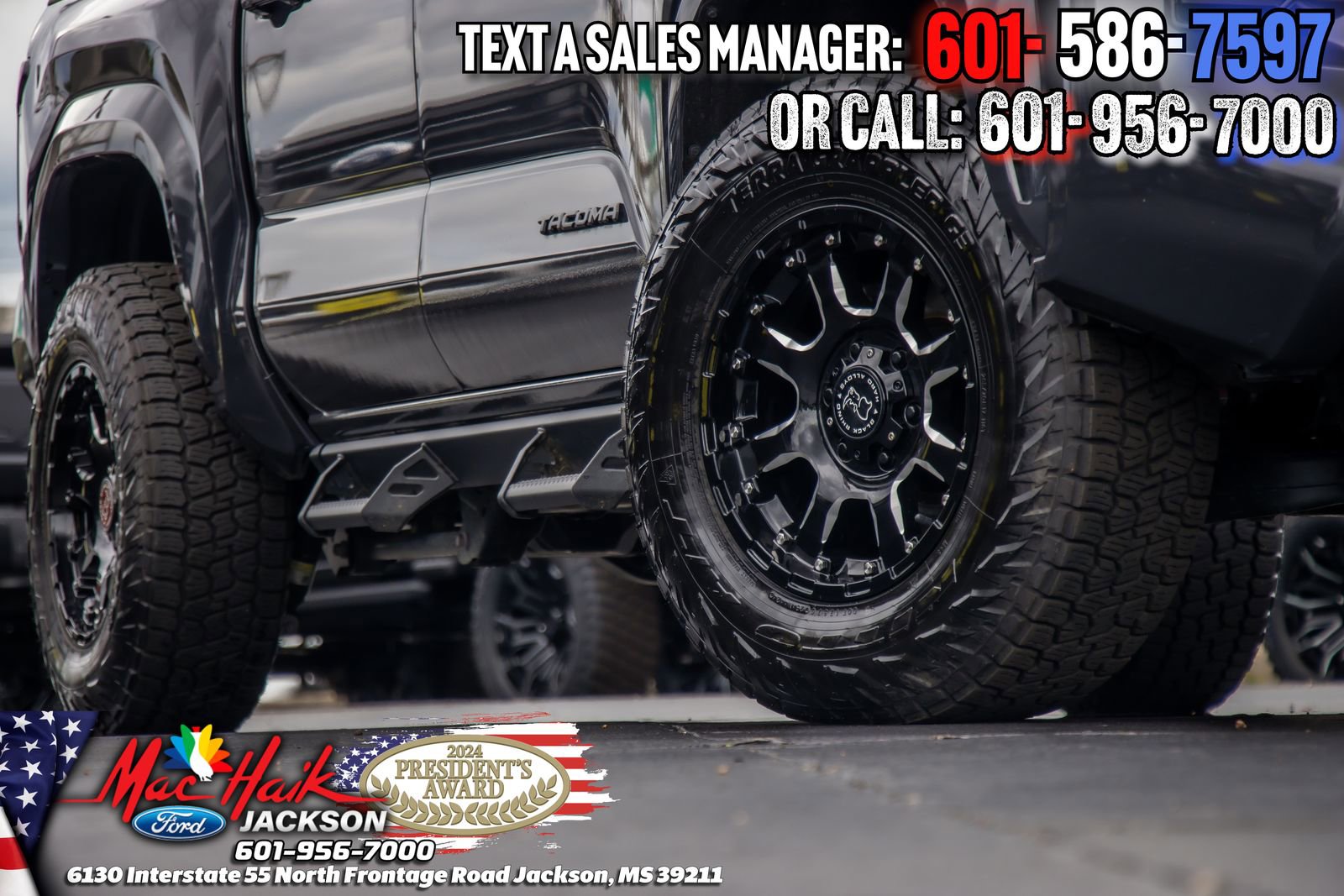 Used 2025 Toyota Tacoma SR5 AWD/4WD image 2