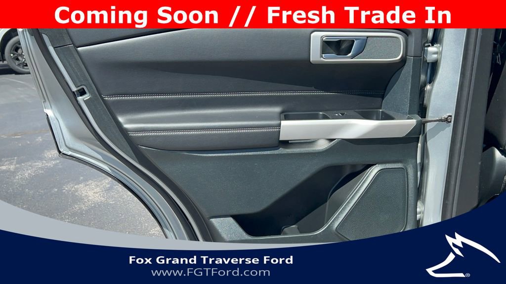 Certified 2024 Ford Explorer XLT w/ Equipment Group 202A AWD/4WD image 33