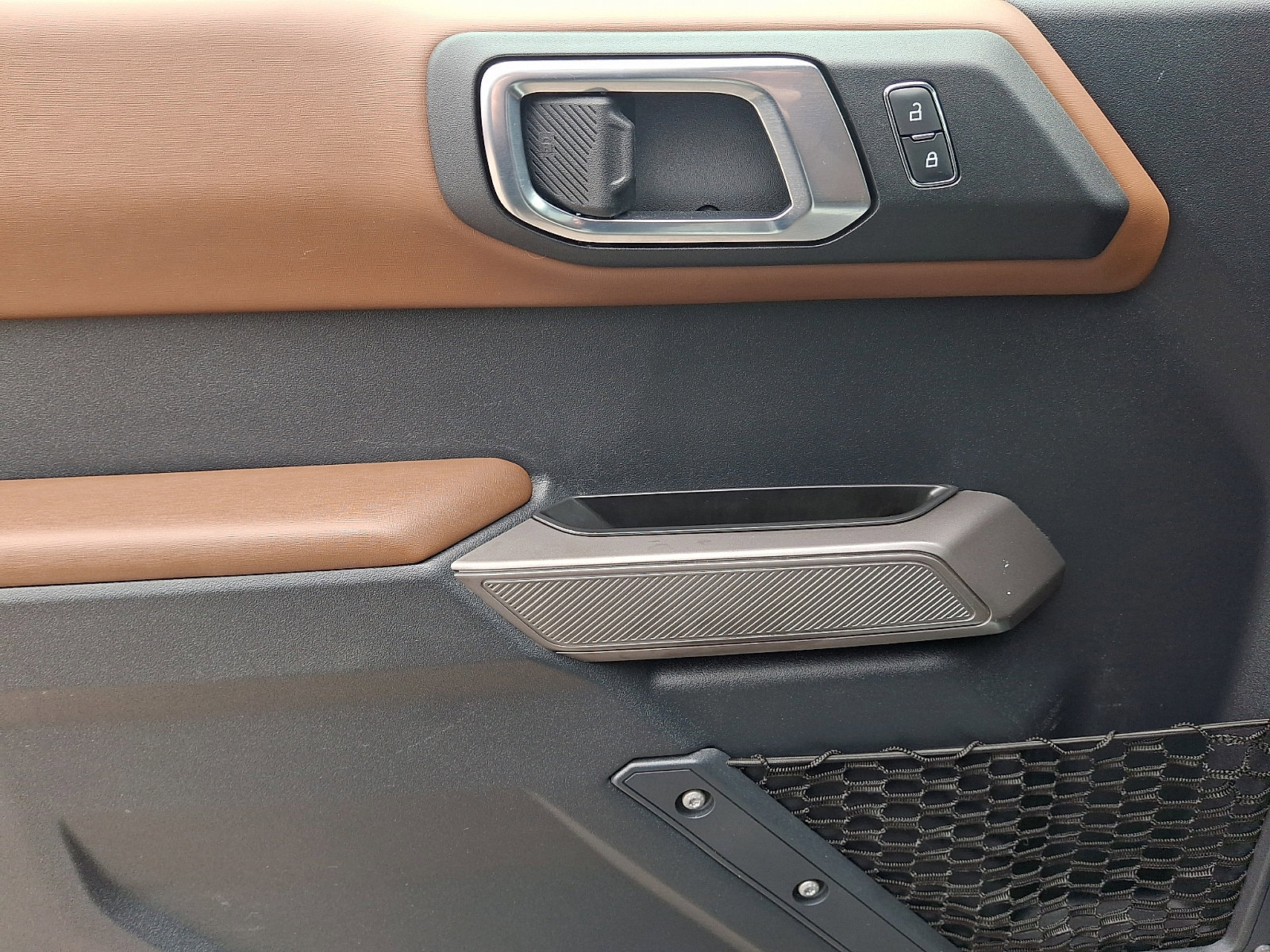 Certified 2022 Ford Bronco Outer Banks w/ Sasquatch Package image 17