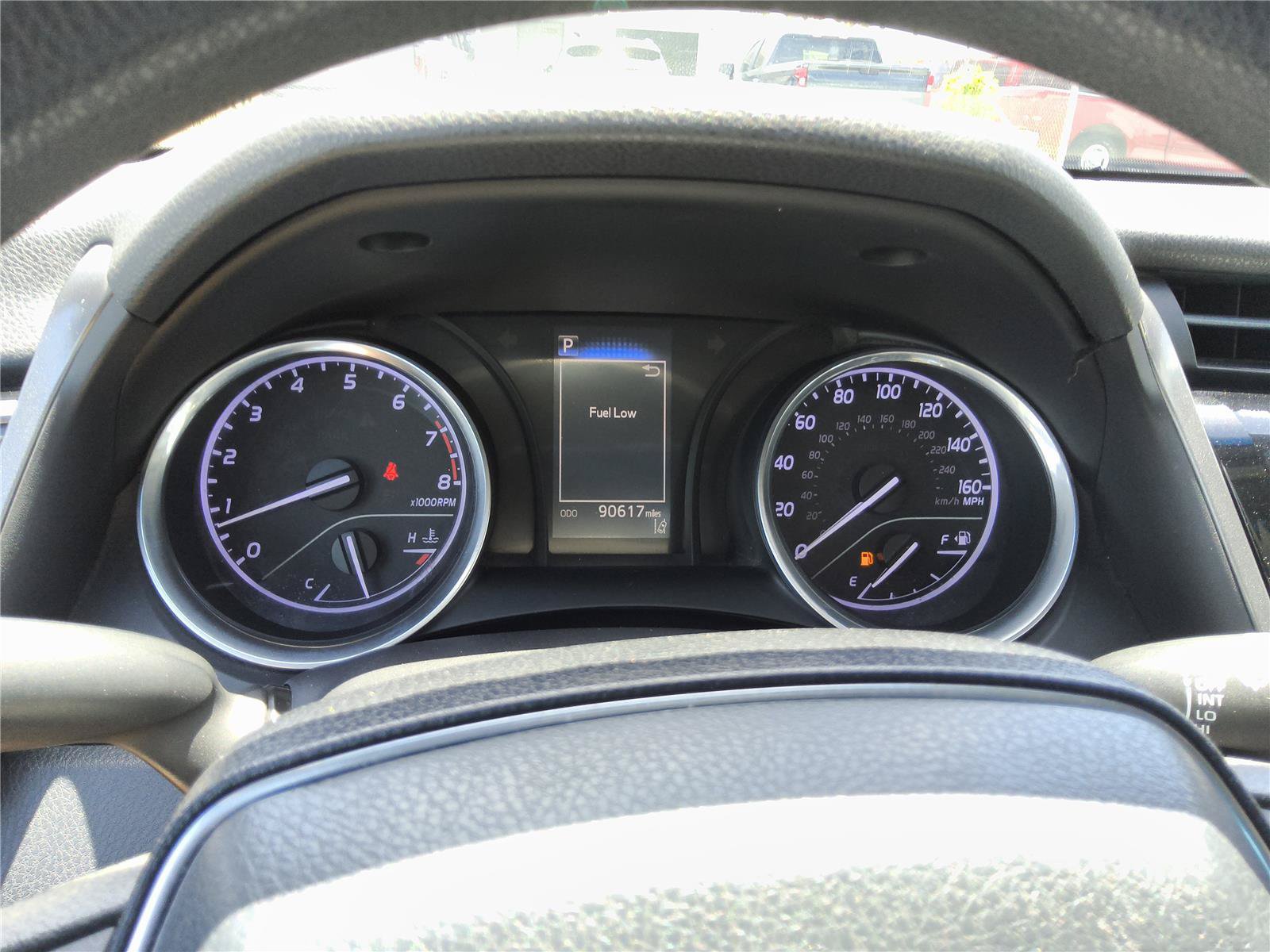 Used 2018 Toyota Camry LE FWD image 30