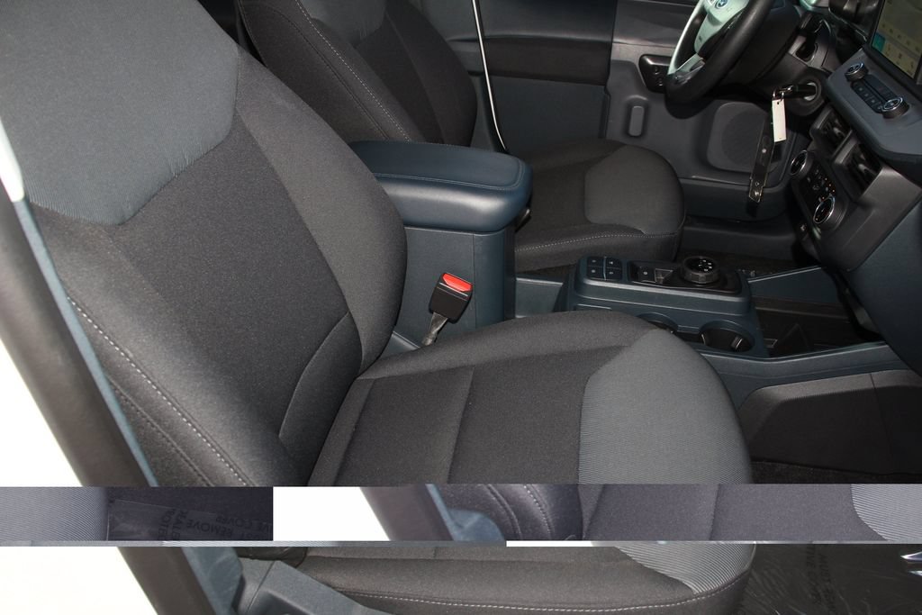 Certified 2024 Ford Maverick XL FWD image 28