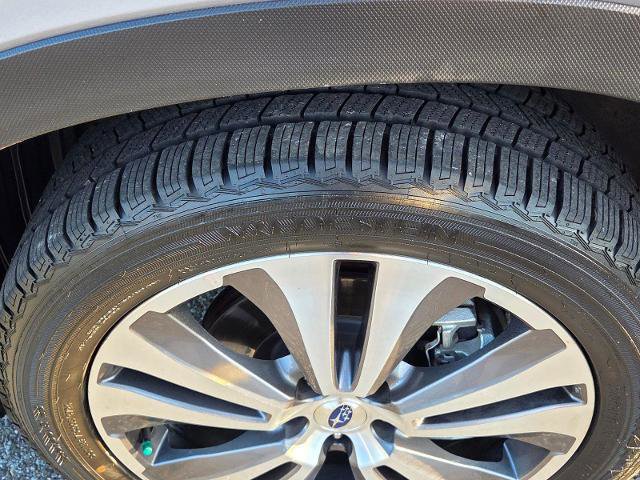 Used 2022 Subaru Ascent Touring image 11