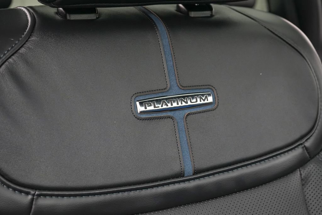 Certified 2025 Ford F250 Platinum image 31