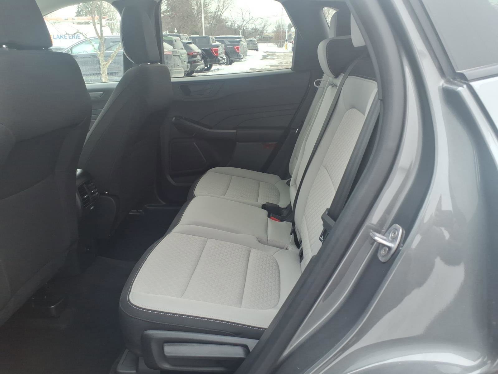 Certified 2024 Ford Escape Active image 9