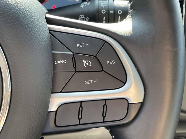Used 2018 Jeep Compass Latitude w/ Popular Equipment Group FWD image 20