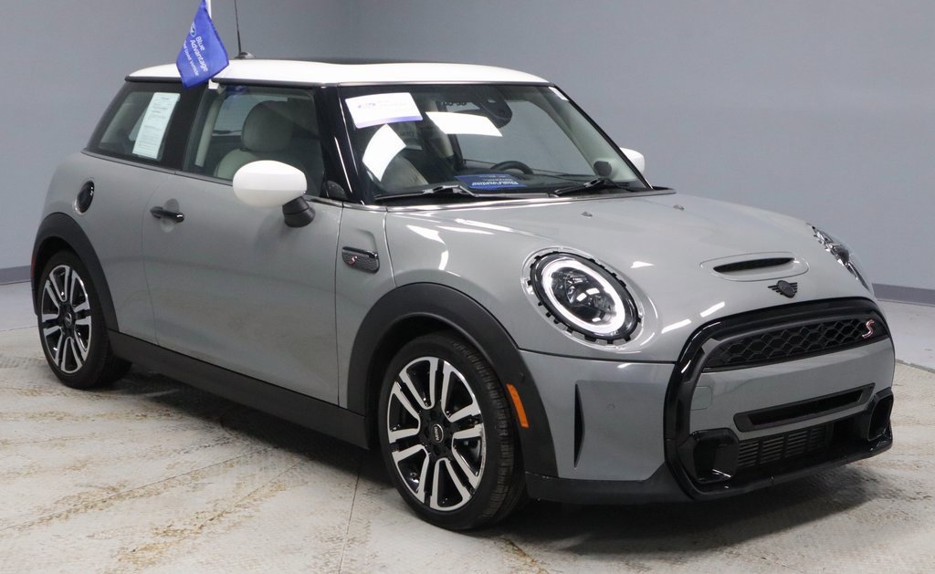 Used 2023 MINI Cooper S image 7