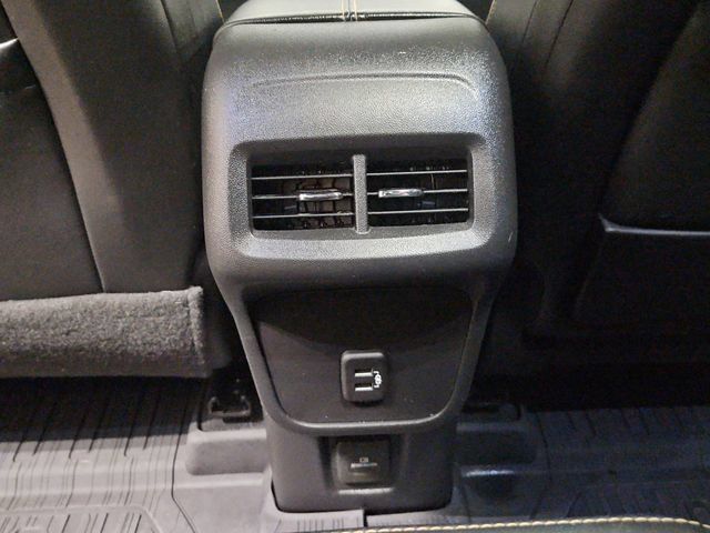 Used 2023 GMC Terrain AT4 w/ Tech Package AWD/4WD image 29