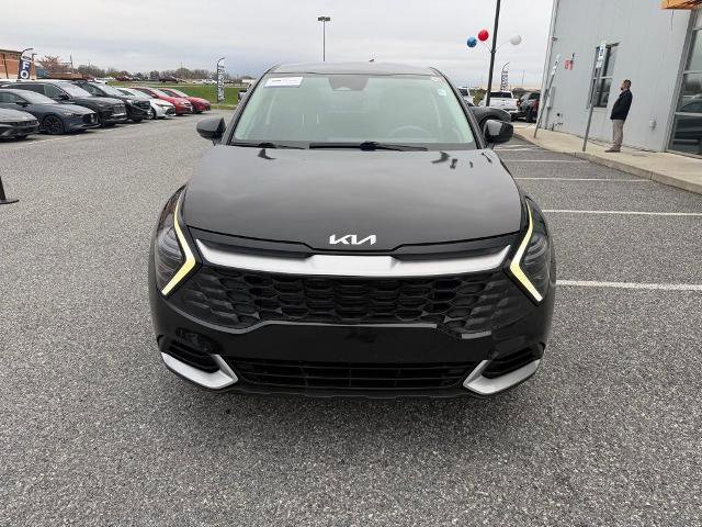 Used 2024 Kia Sportage LX image 8
