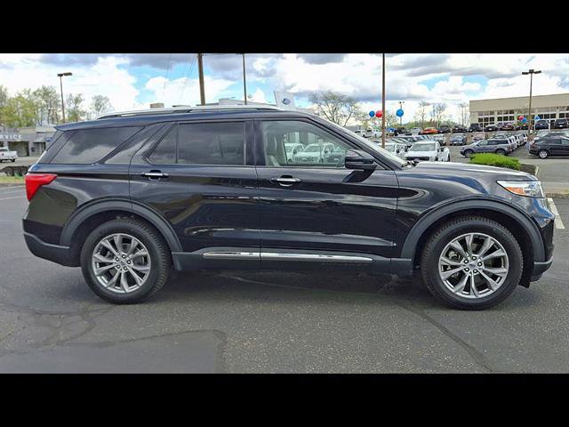 Certified 2022 Ford Explorer Limited w/ Equipment Group 301A AWD/4WD image 9