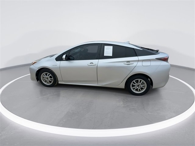 Used 2017 Toyota Prius Four image 10