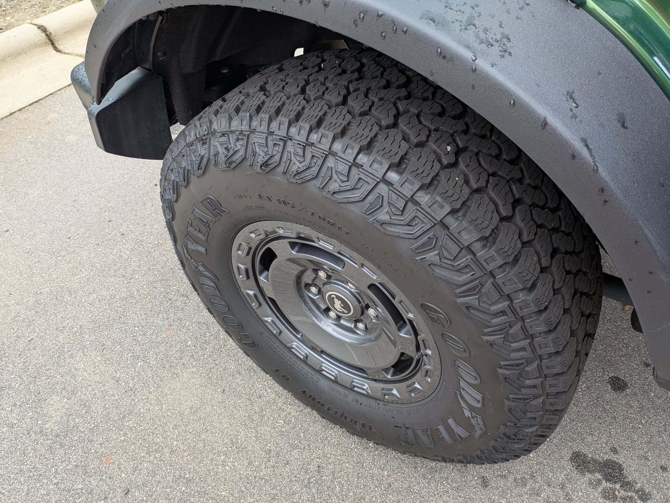 Certified 2025 Ford Bronco Badlands AWD/4WD image 39